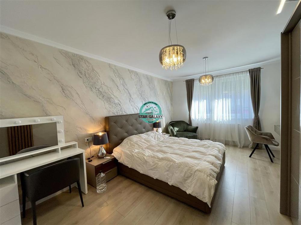 0f211f3d5950125d919d2c824a7786ba Inchiriere apartament singur pe nivel, 4 camere, lux, in 7 Noiembrie - Image 1