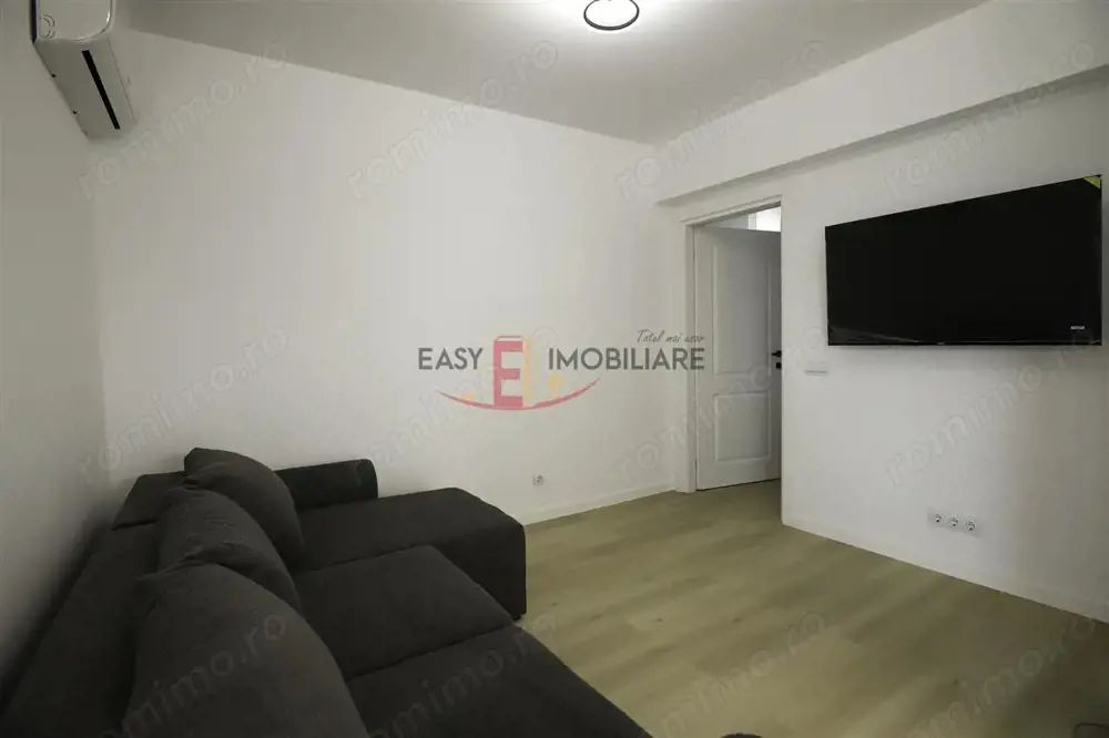 2cf23de3f47a51c2c53714713dd98043 Apartament cu 2 camere Central, bloc nou et1, AC,Prima #238;nchiriere, parcare subterana - Image 1