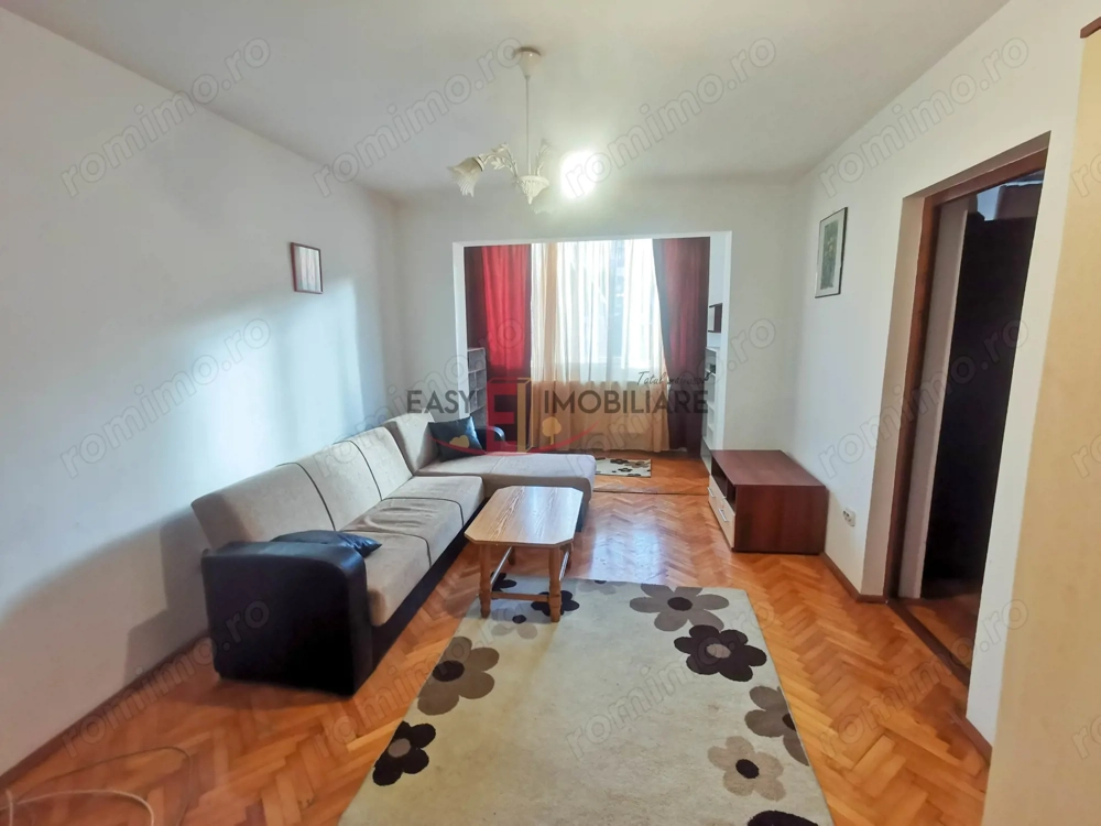 4ee8599770efe220c771858b30135590 Apartament 3 camere, semicentral, zona Poli 2, Targu Mures - Image 1