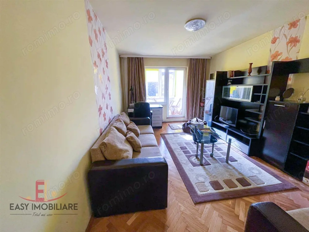 902e85df1c3b319953d3c09f2a524ee0 Apartament 2 camere, UMF, Cornisa, etaj 2, Targu Mures - Image 1
