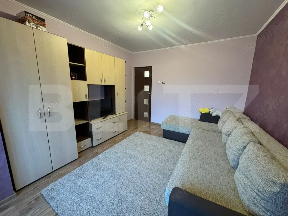 beafe129ae8d71f895bb29110918672b Apartament 2 camere decomandate ,52 mp Tudor, aproape de Univ. Dimitrie Cantemir - Image 1