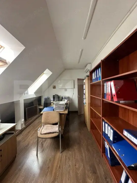 eacd32d4006be13b3a3c031154df9426 Spatiu pentru birou de inchiriat, 55 mp, zona Unirii - Image 1