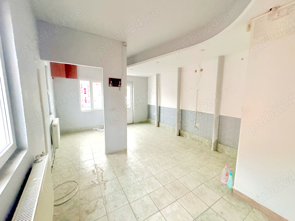 f285c9b1c2831243f6c6e655b0981944 Spatiu comercial - Image 1