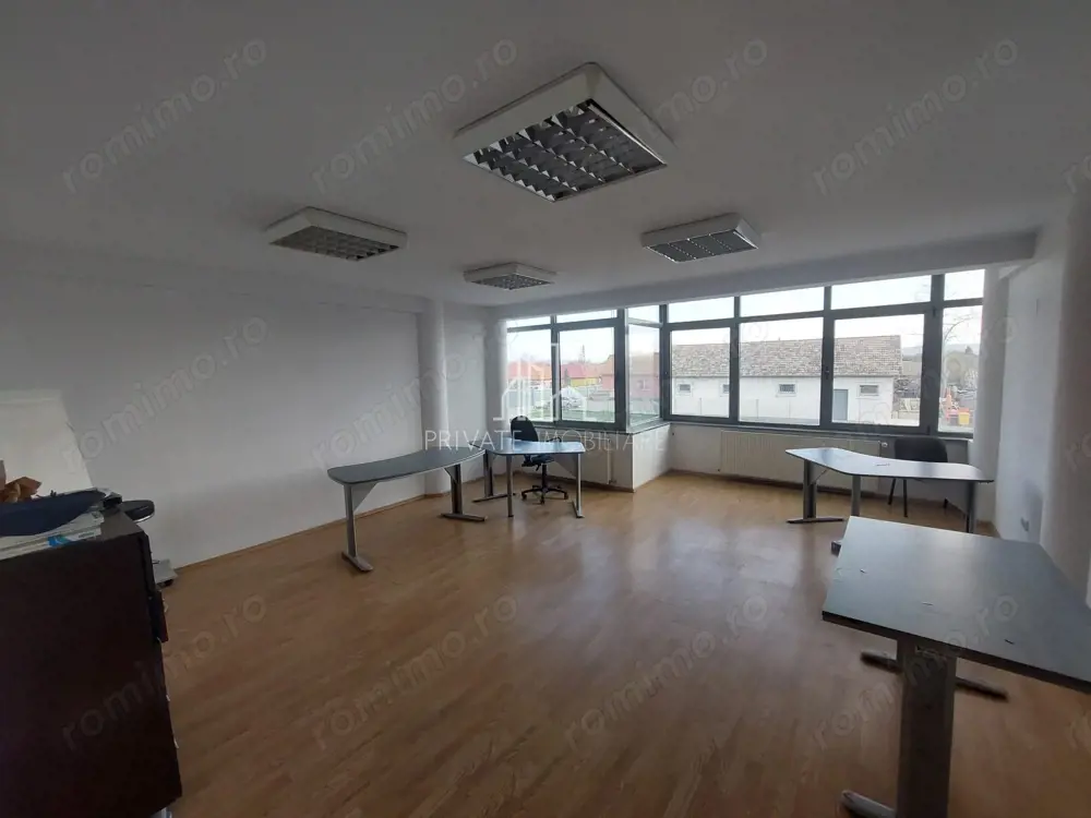 7d83e7a966010df608250302580dc7c8 SpatiI De Birou, De Inchiriat, 300 Mp, Zona Mureseni - Image 1