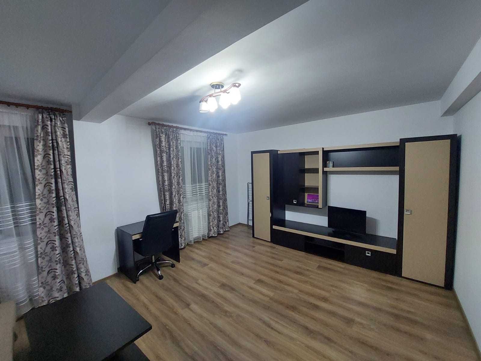 image;s=1600x1200 Inchiriez Studio, Tudor, Str Gloriei, Bloc nou - Image 1